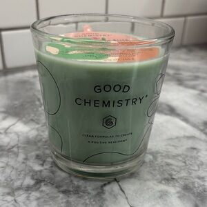 Good Chemistry Green eucalyptus Scented Candle